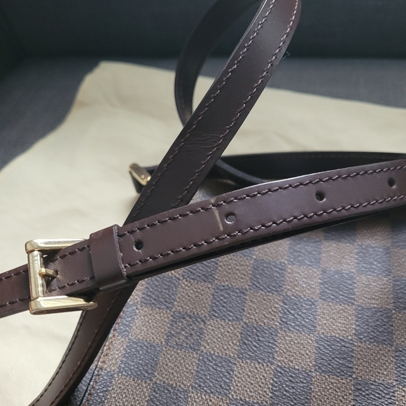 Louis Vuitton Musette Tango - Picture 2 of 10
